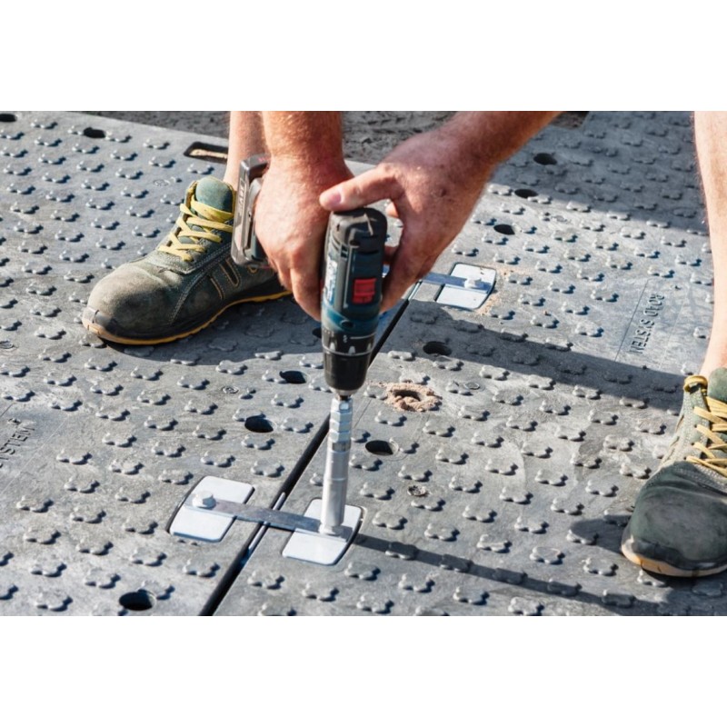 0802202363e38758bacc9