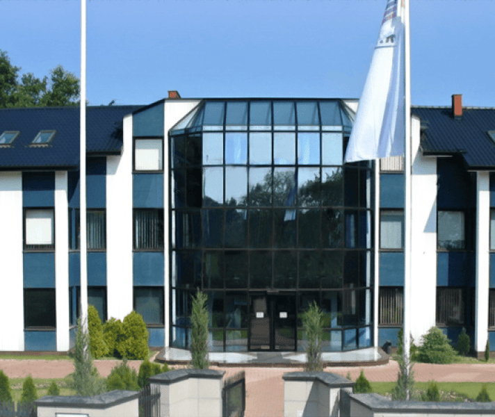 siedziba-budynek-qd9ad7sxpnu000qewx979iwu17xw612q1ahkpig67k Przemysł B2B