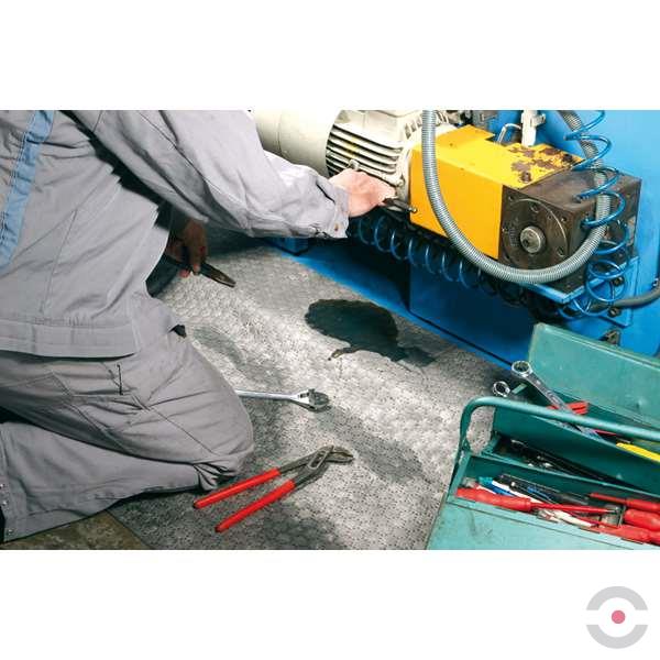 sorbent-uniwersalny-trackmat-mata-rolka-0-80