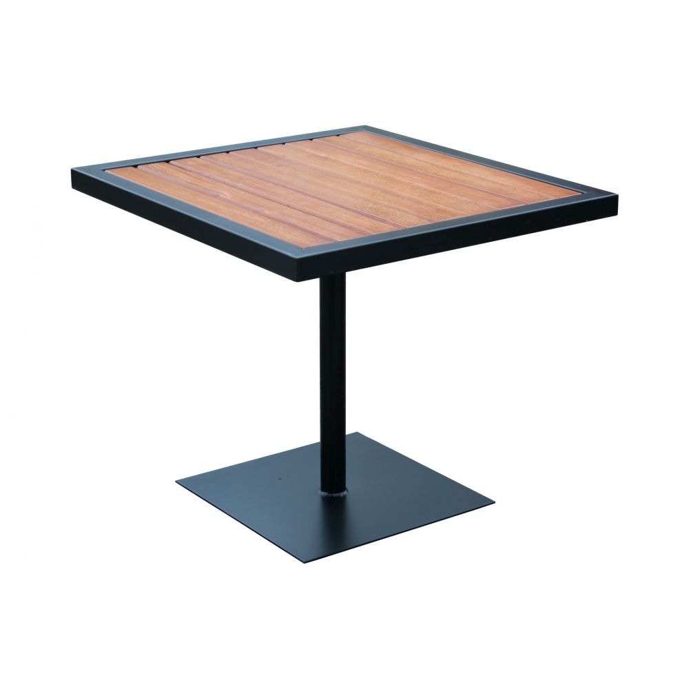 zestaw-insygnia-3 stół stolik